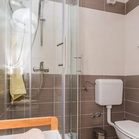 Apartment In - Insel Krk 13574